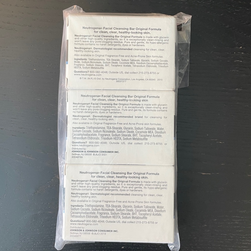 Neutrogena Facial Bar, Original Formula, 3.5 oz (Pack of 3) - Picture 5 of 5